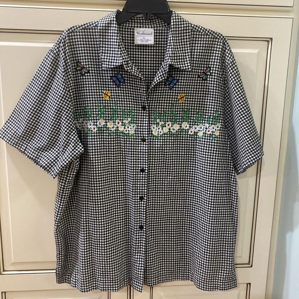 Westbound Women's Black and White Shirt